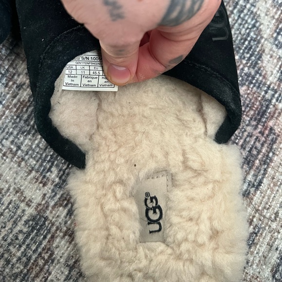 Mens UGG scuff slippers 12M - Picture 3 of 4